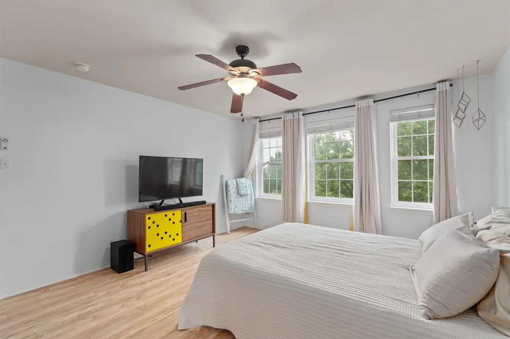 1316 Hensley Drive Leander, TX 78641
