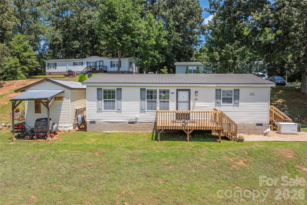 40 Farmstead Road Leicester, NC 28748