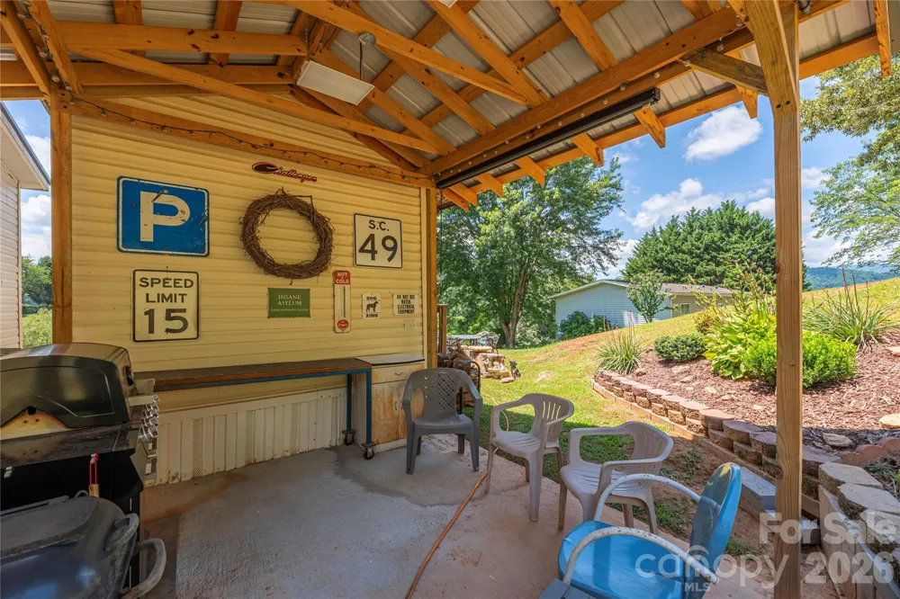40 Farmstead Road Leicester, NC 28748