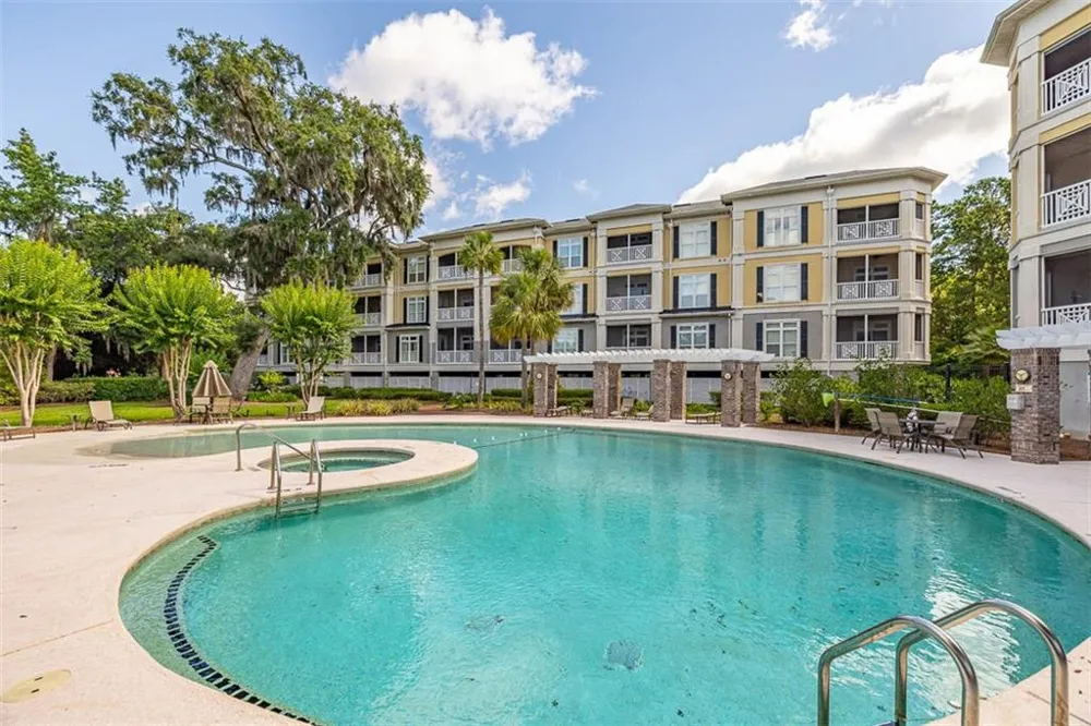 1301 Grand View Drive St. Simons, GA 31522