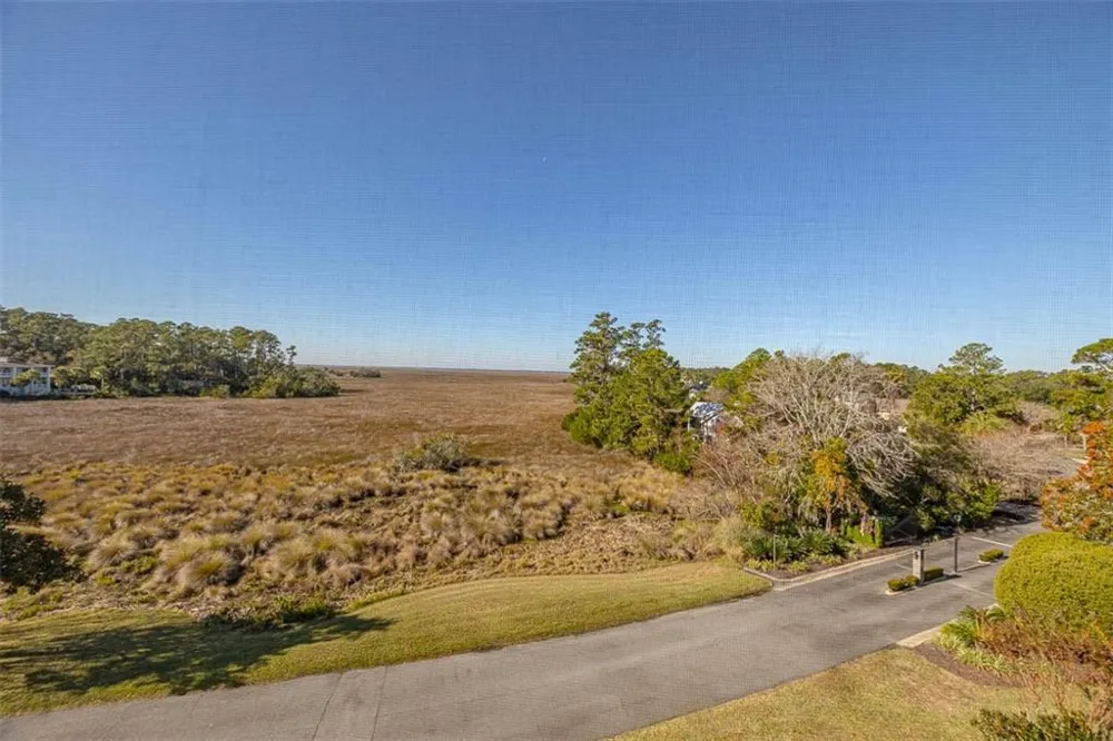 1301 Grand View Drive St. Simons, GA 31522