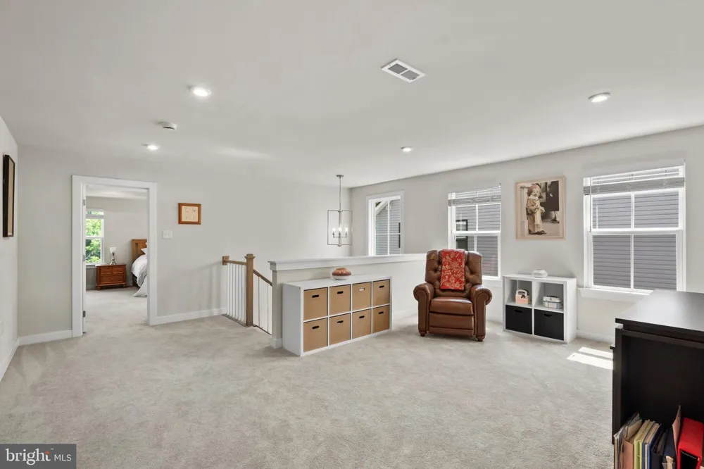 1024 MILES COURT Cheltenham, PA 19012