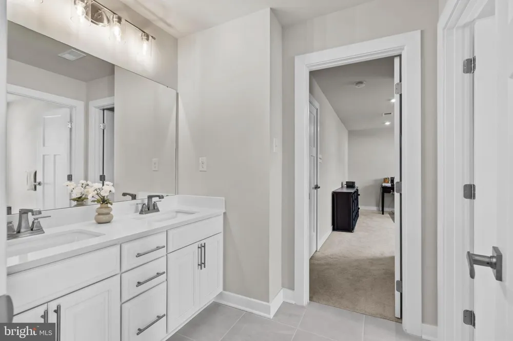 1024 MILES COURT Cheltenham, PA 19012