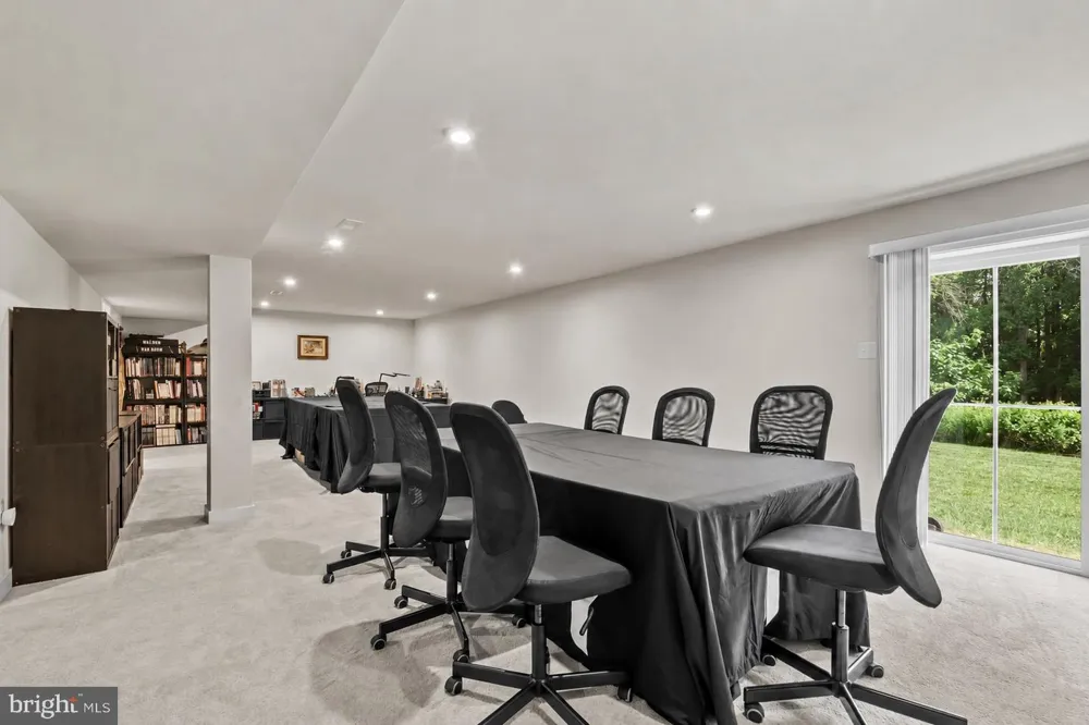 1024 MILES COURT Cheltenham, PA 19012