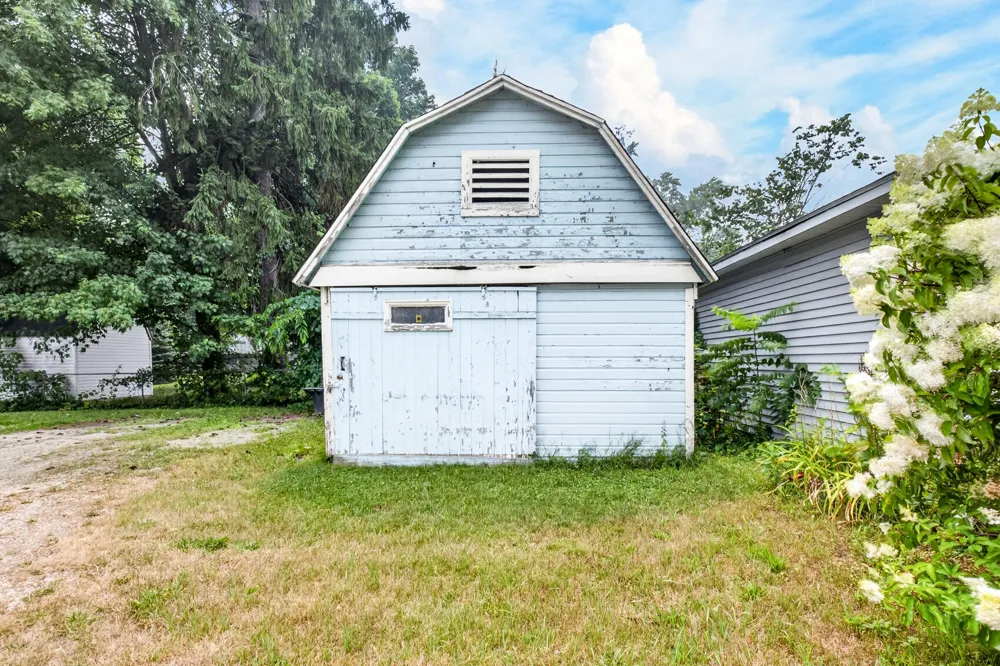 175 Allegan Street Plainwell, MI 49080