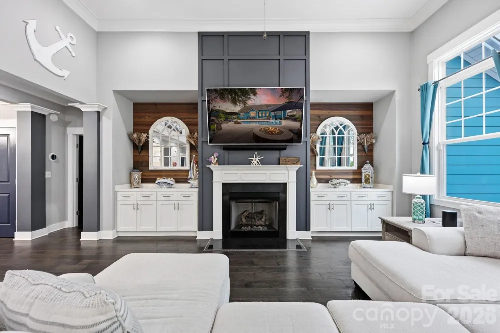 6957 Pin Oaks Drive Denver, NC 28037