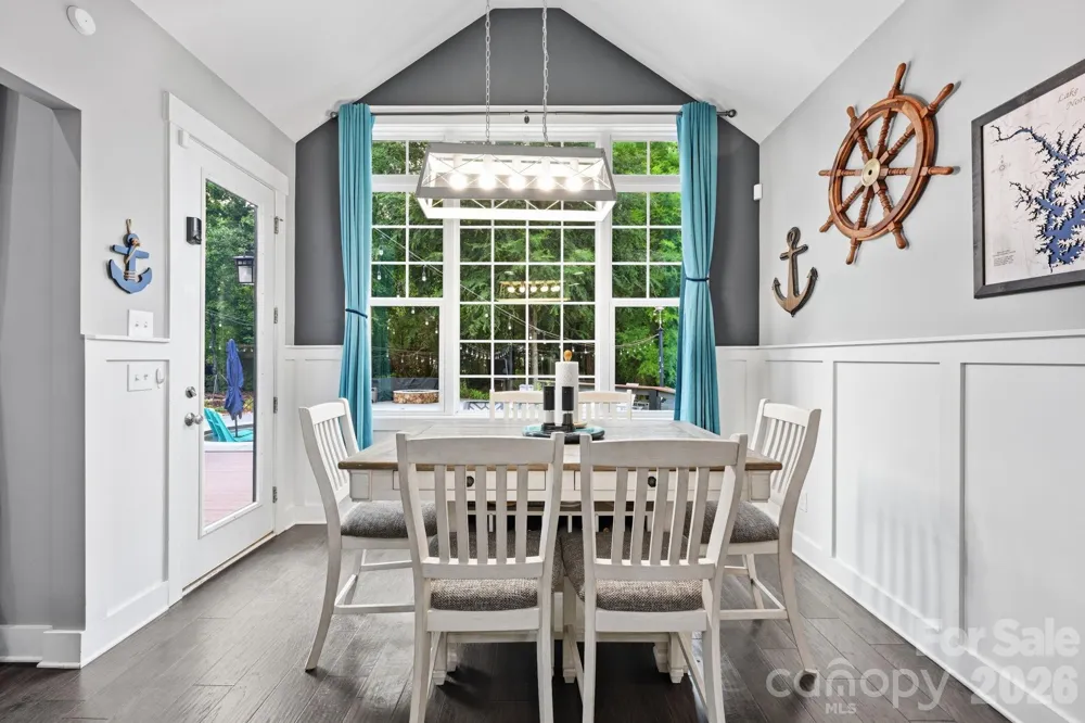 6957 Pin Oaks Drive Denver, NC 28037