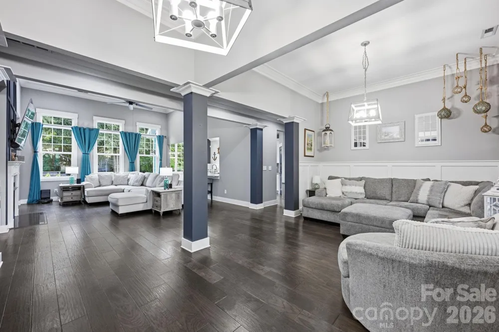 6957 Pin Oaks Drive Denver, NC 28037