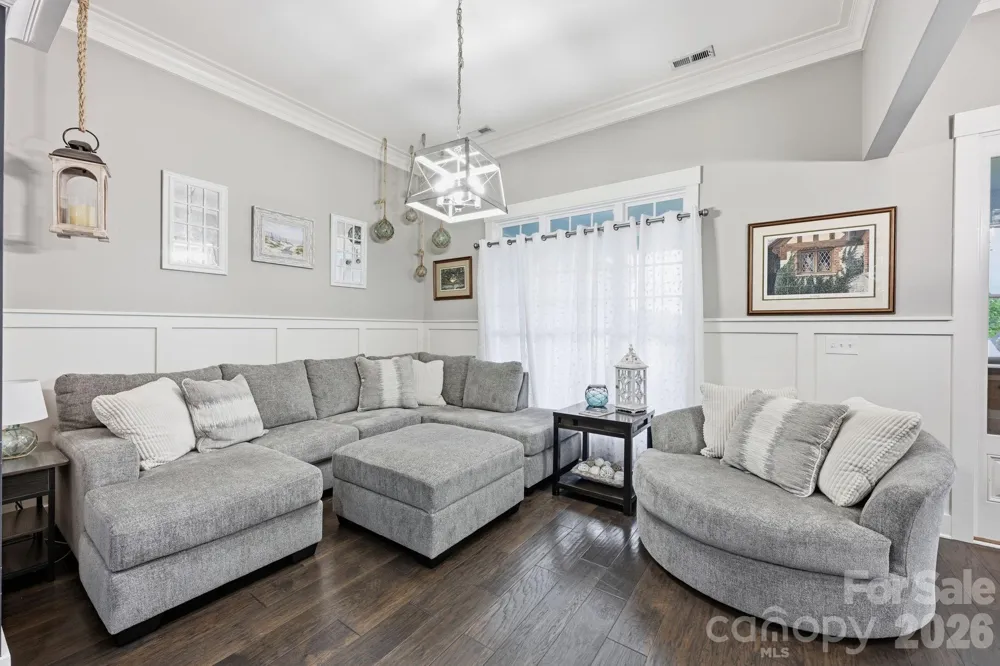 6957 Pin Oaks Drive Denver, NC 28037
