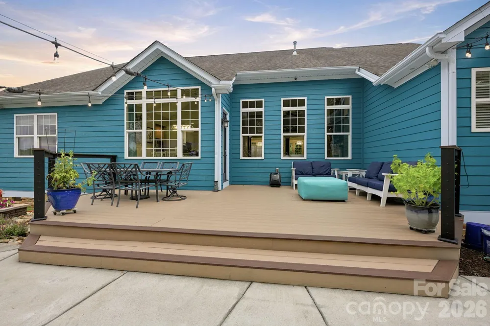 6957 Pin Oaks Drive Denver, NC 28037