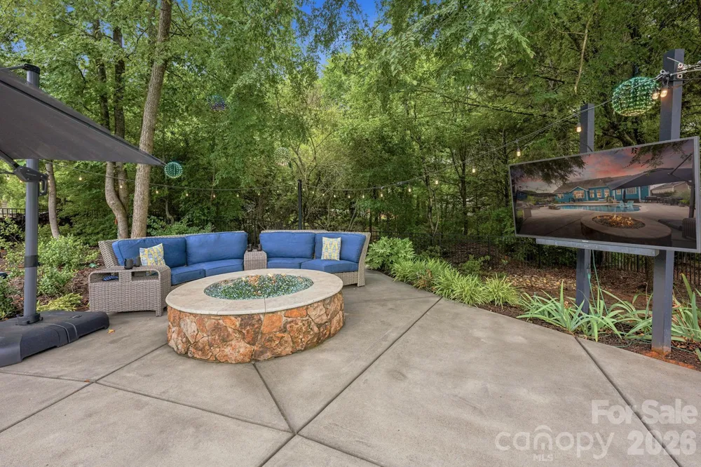 6957 Pin Oaks Drive Denver, NC 28037