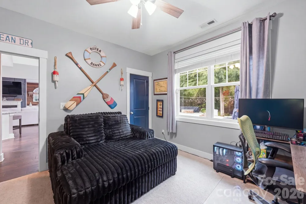6957 Pin Oaks Drive Denver, NC 28037
