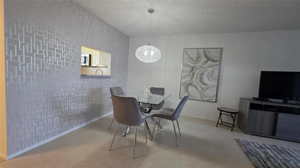 4851 NW 26TH COURT #437 Lauderdale Lakes, FL 33313