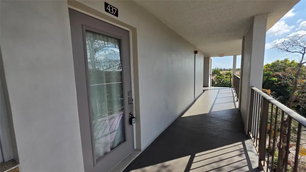 4851 NW 26TH COURT #437 Lauderdale Lakes, FL 33313