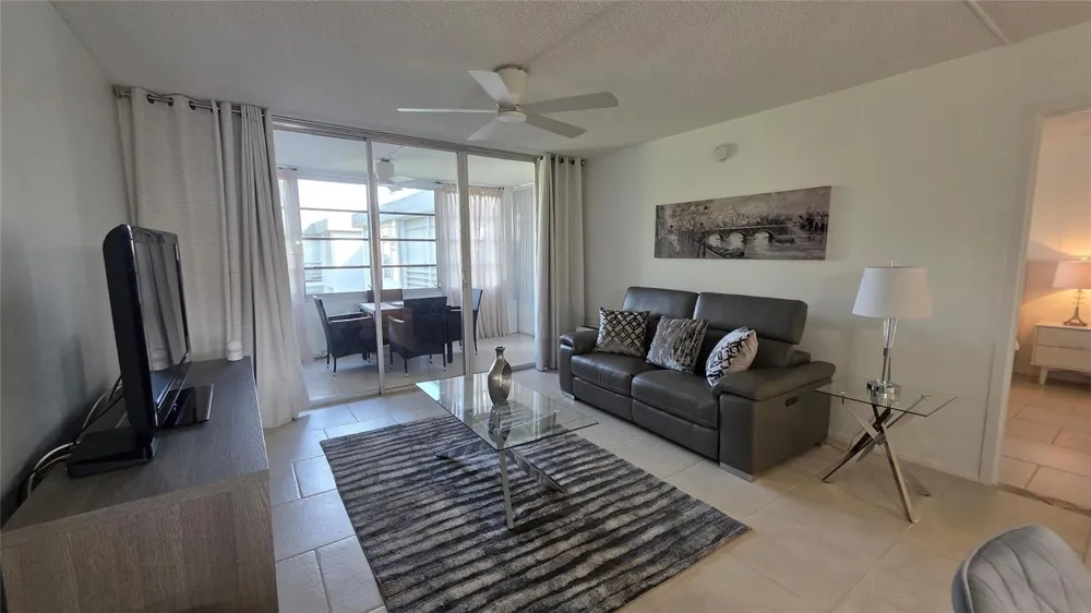 4851 NW 26TH COURT #437 Lauderdale Lakes, FL 33313