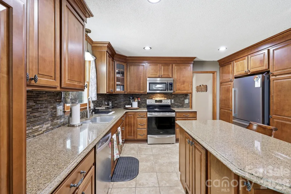 798 Worley Road Marion, NC 28752