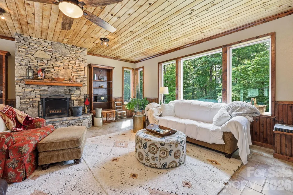 798 Worley Road Marion, NC 28752