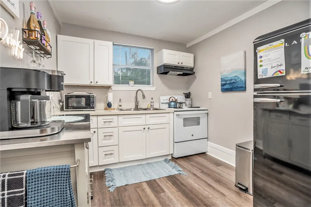 1113 28th Street Galveston, TX 77550
