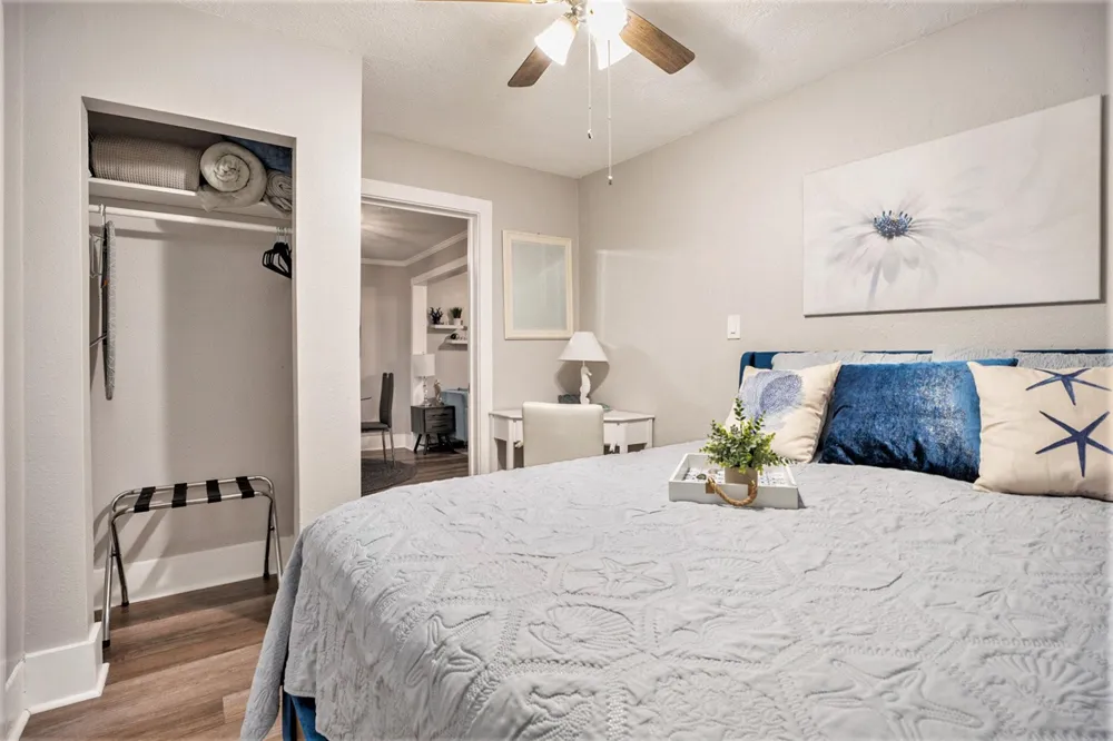 1113 28th Street Galveston, TX 77550