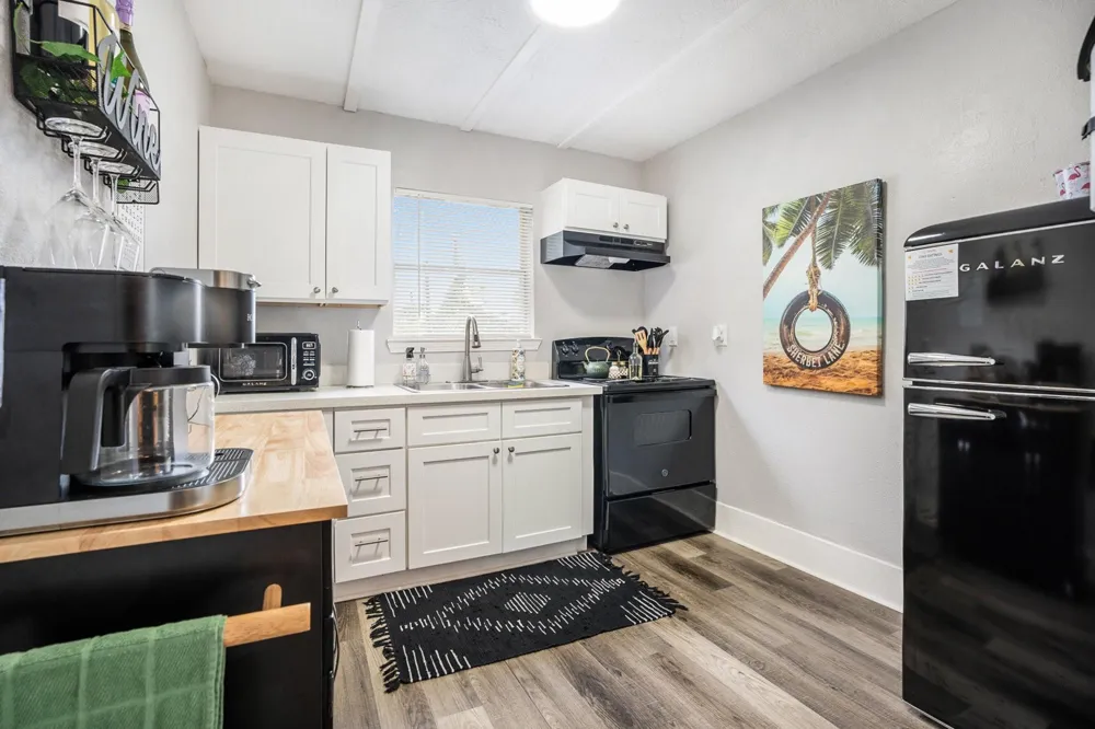 1113 28th Street Galveston, TX 77550