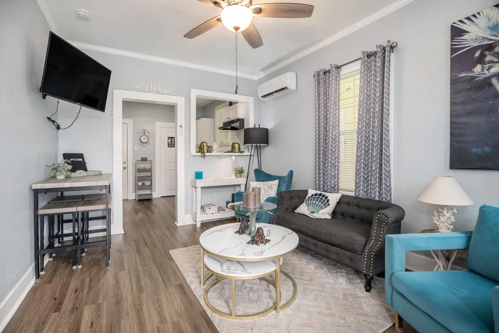 1113 28th Street Galveston, TX 77550