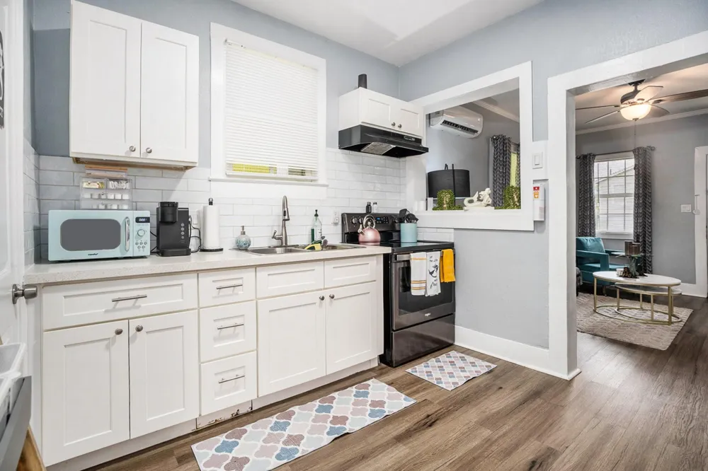1113 28th Street Galveston, TX 77550