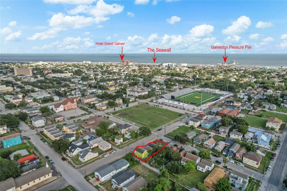 1113 28th Street Galveston, TX 77550