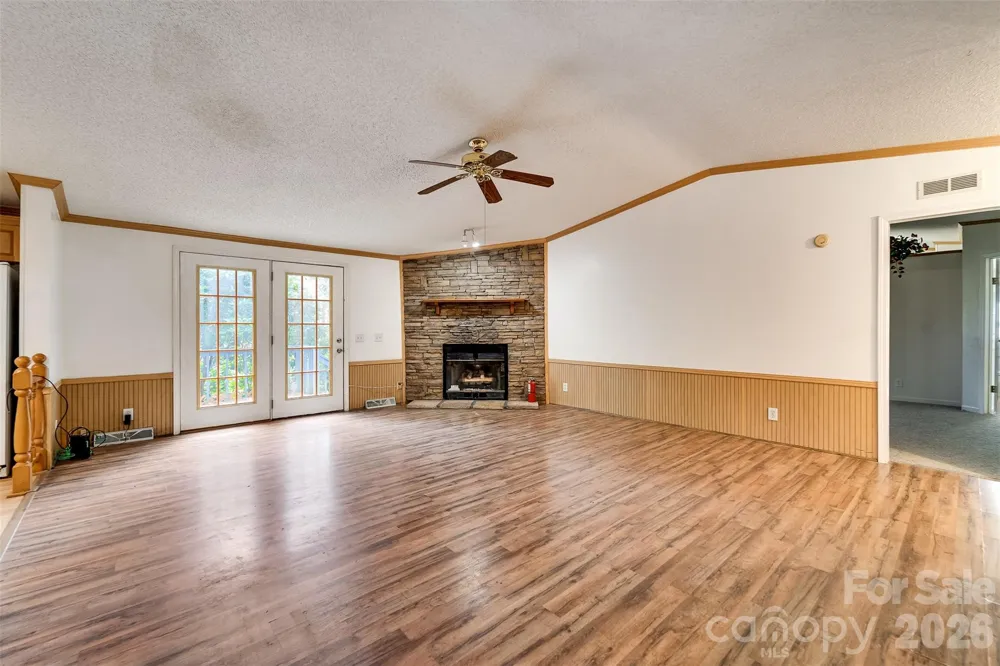 197 Savannah Meadows Trail Sylva, NC 28779
