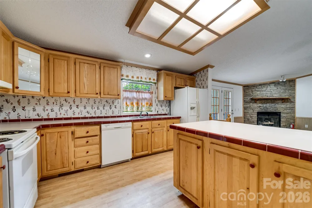 197 Savannah Meadows Trail Sylva, NC 28779