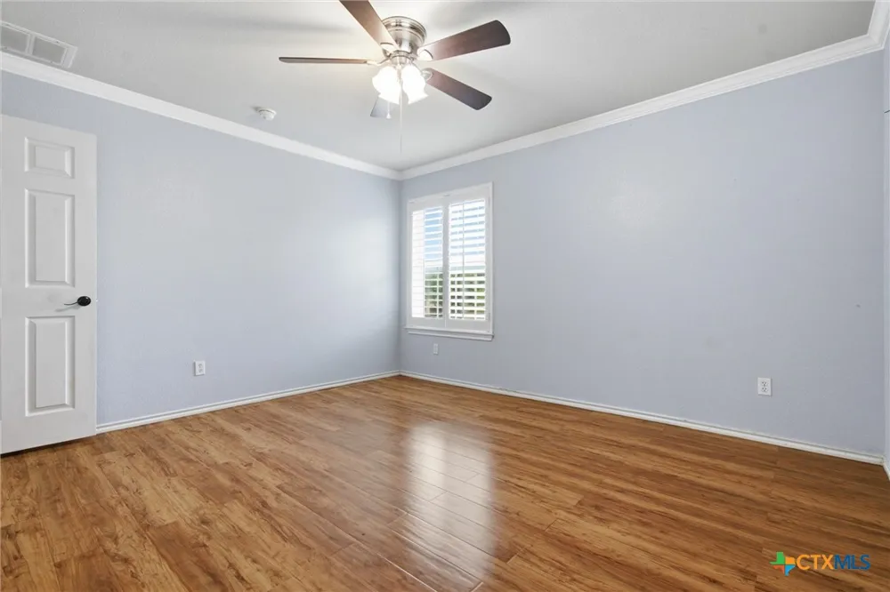 113 Scarlet Oak Cove Kyle, TX 78640