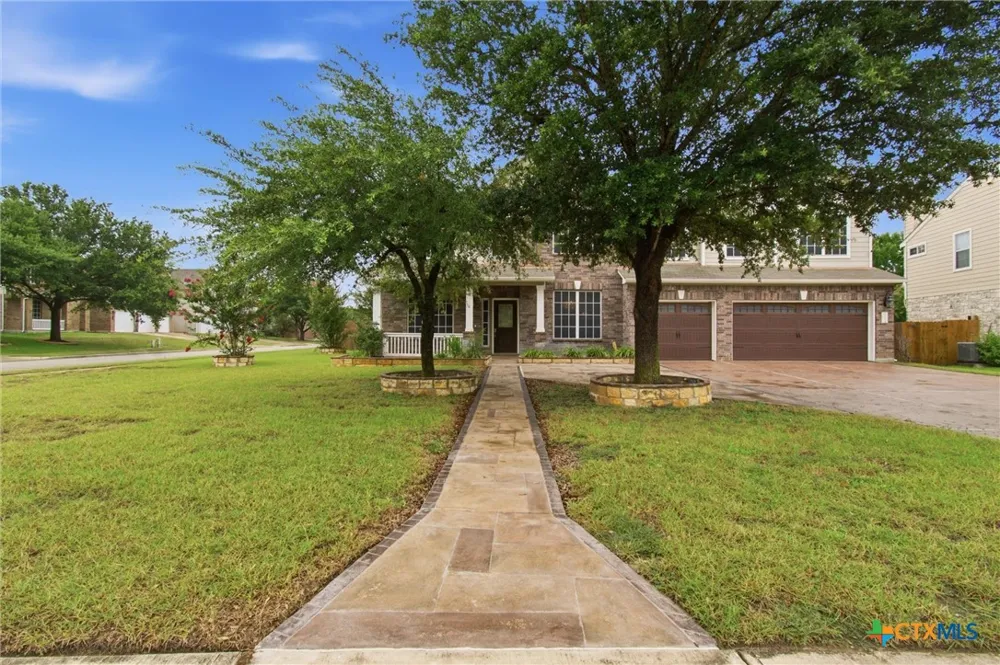 113 Scarlet Oak Cove Kyle, TX 78640