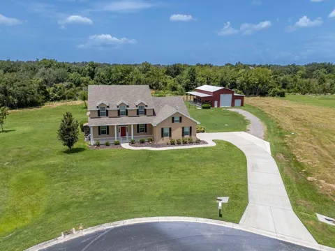 8703 ALAFIA HILLS DRIVE