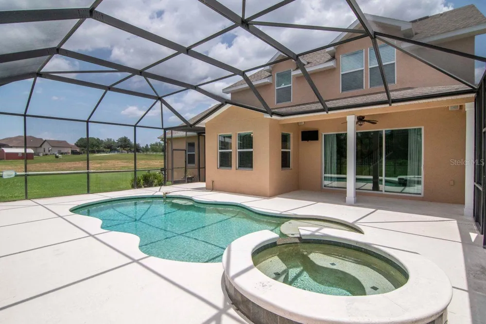 8703 ALAFIA HILLS DRIVE Plant City, FL 33567