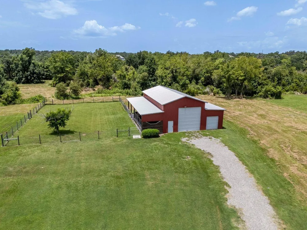 8703 ALAFIA HILLS DRIVE Plant City, FL 33567