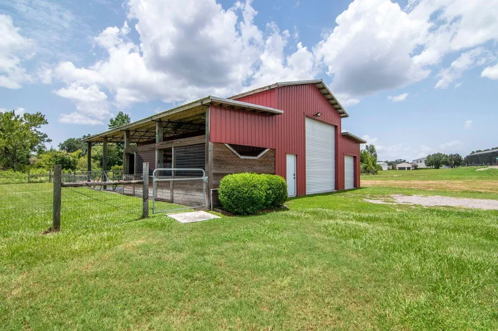 8703 ALAFIA HILLS DRIVE Plant City, FL 33567