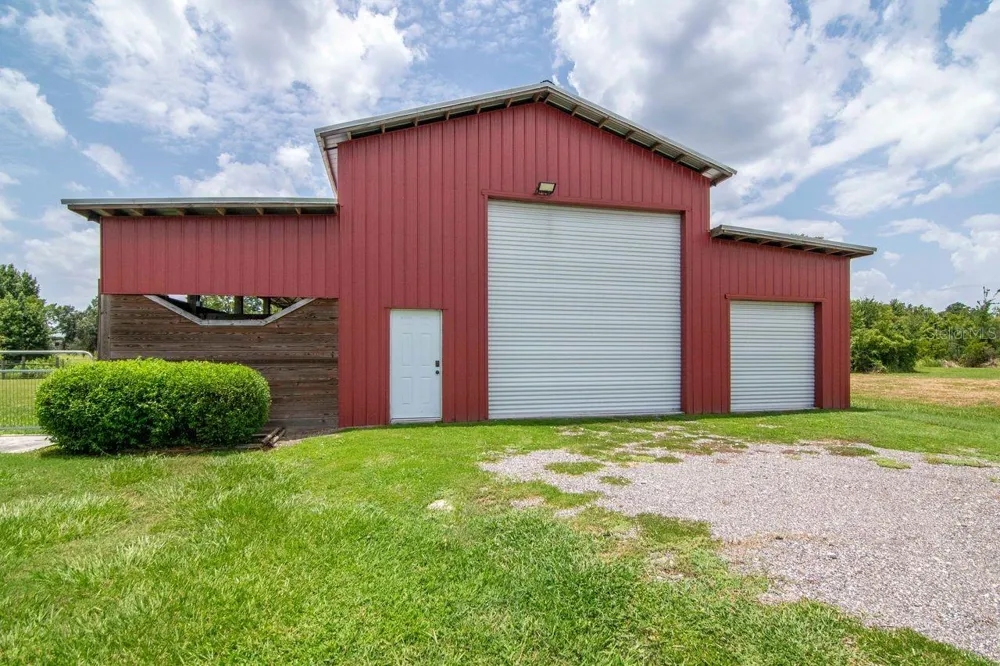 8703 ALAFIA HILLS DRIVE Plant City, FL 33567