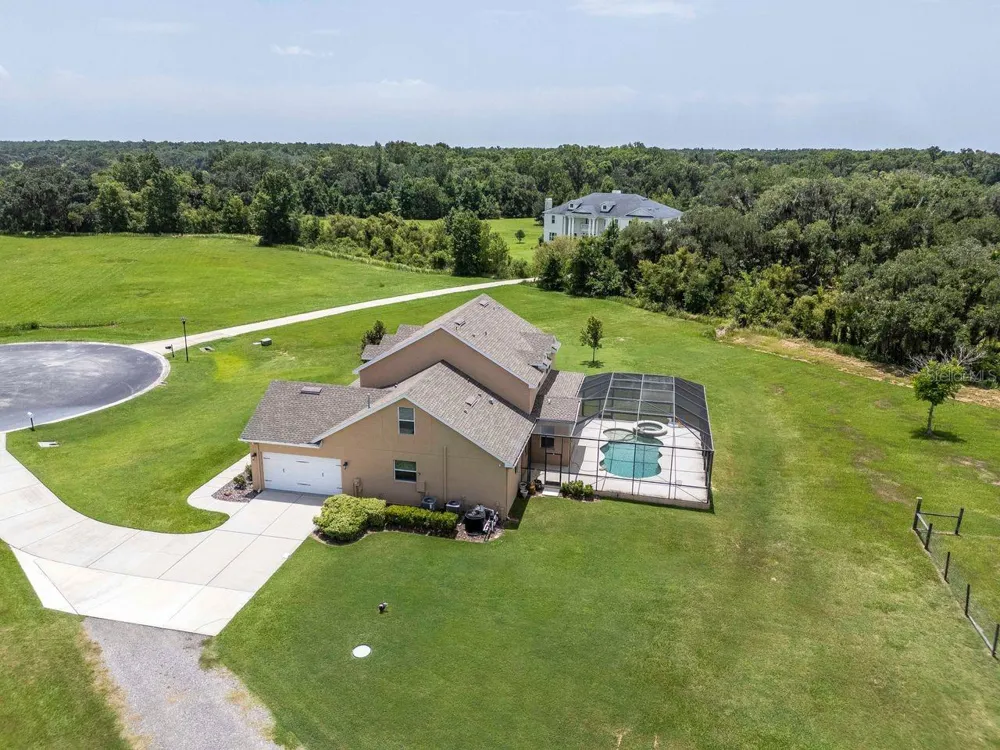8703 ALAFIA HILLS DRIVE Plant City, FL 33567