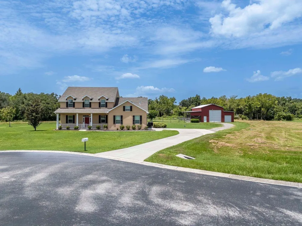 8703 ALAFIA HILLS DRIVE Plant City, FL 33567