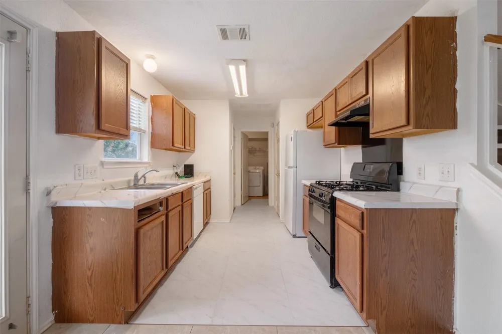 800 Rubles Court Leander, TX 78641