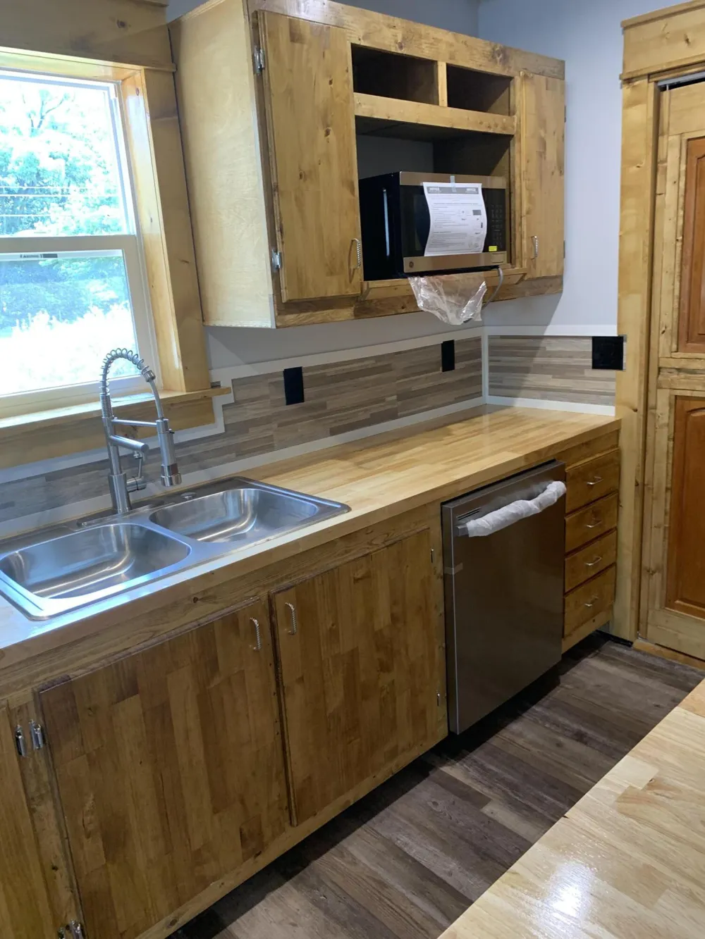 576 Pipestone Street Benton Harbor, MI 49022