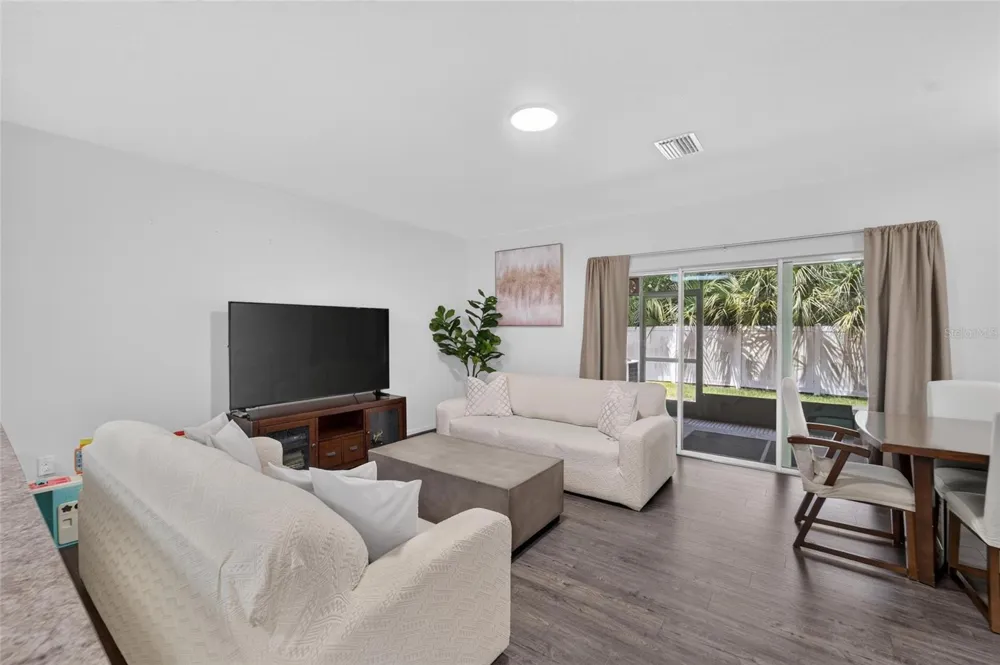 12925 SHADY FERN LANE Gibsonton, FL 33534