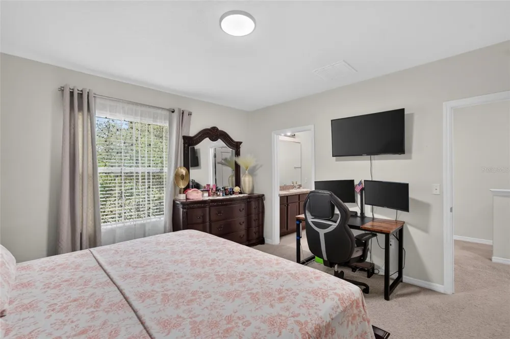 12925 SHADY FERN LANE Gibsonton, FL 33534