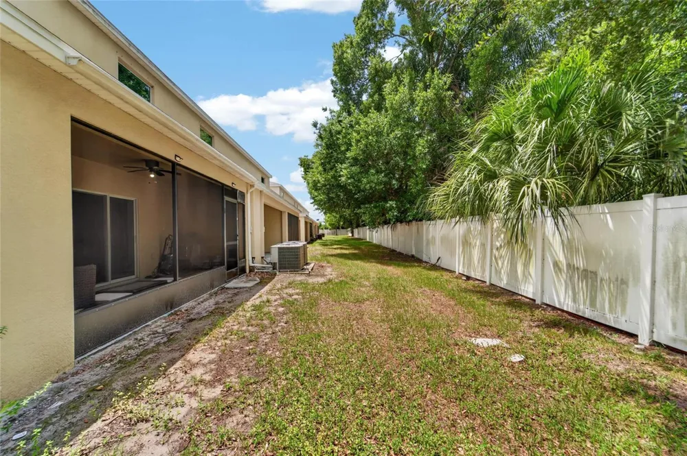 12925 SHADY FERN LANE Gibsonton, FL 33534