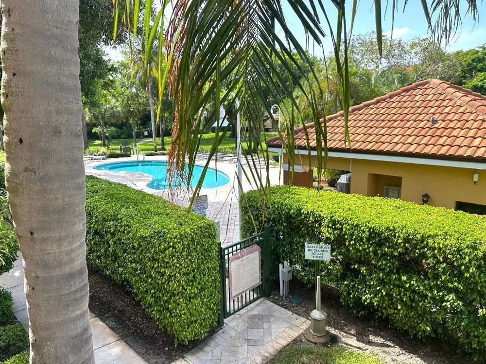 103 Yacht Club Way #208 Hypoluxo, FL 33462
