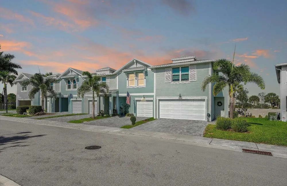 329 SE Halifax Lane Stuart, FL 34994
