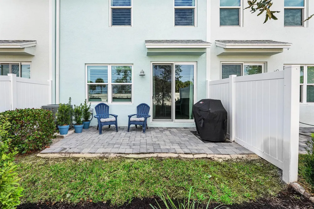 329 SE Halifax Lane Stuart, FL 34994