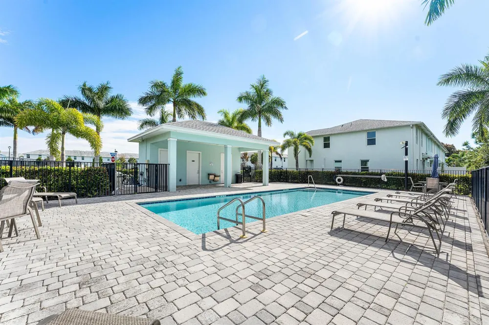 329 SE Halifax Lane Stuart, FL 34994