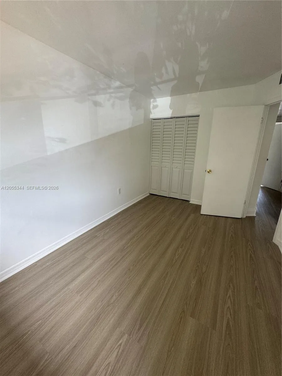 9050 NW 28th St #136 Coral Springs, FL 33065