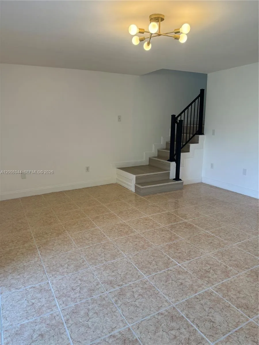 9050 NW 28th St #136 Coral Springs, FL 33065