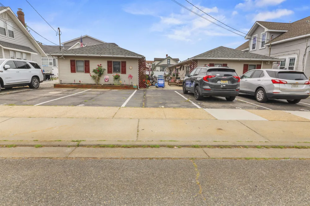 112 1/2 E 21st Street North Wildwood, NJ 08260